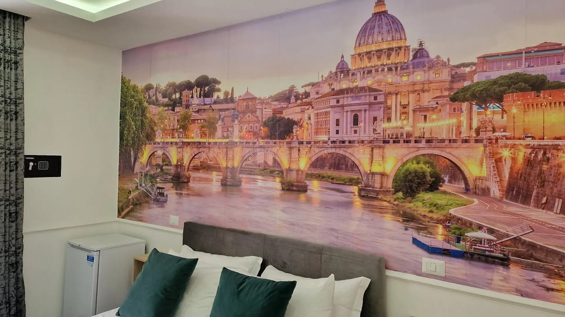 רומא Susy'S Guest House - Room San Pietro